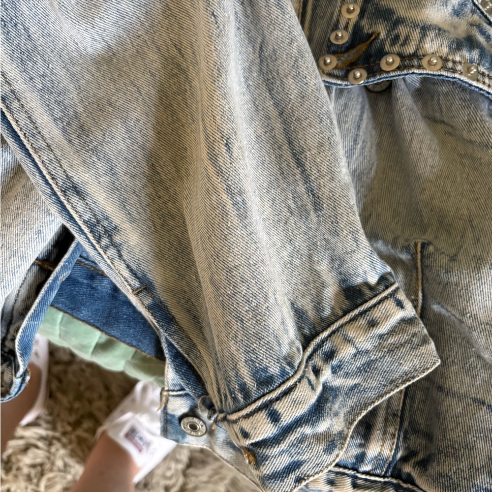 Gorgeous Unique Denim Jacket - image 4